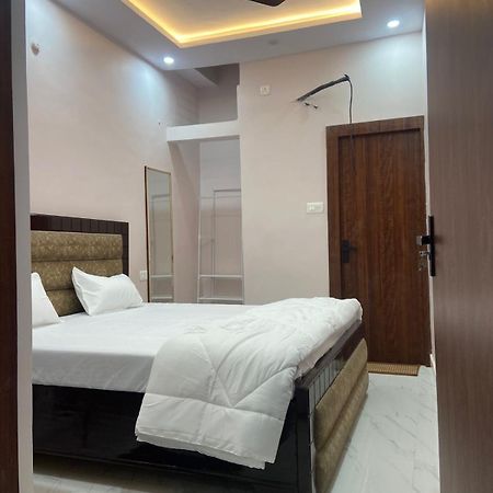 Nirmal Niwas Varanasi Exterior foto